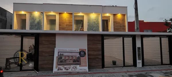 Sobrado com 3 dormitórios e 2 vagas recém-construído