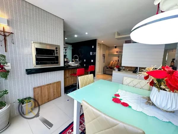Apartamento em Pioneiros, Balneário Camboriú/SC