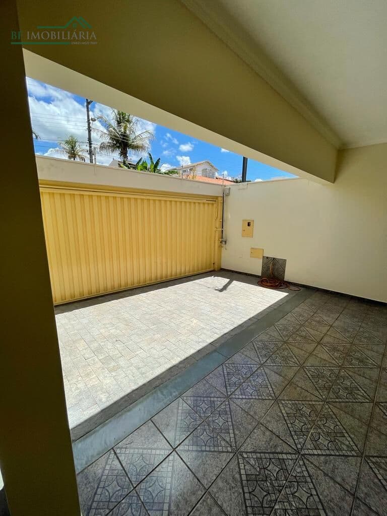 Casa em Passos - Jardim Panorama