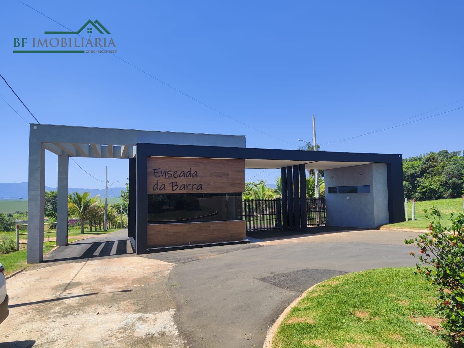 Lote/Terreno em São José da Barra - Centro