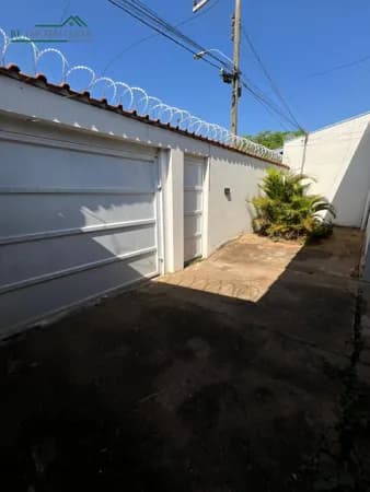 Casa em Passos - Jardim Primavera