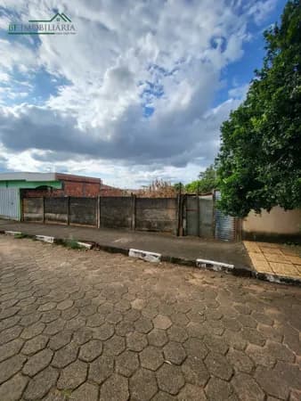 Lote/Terreno em Passos - Aclimação