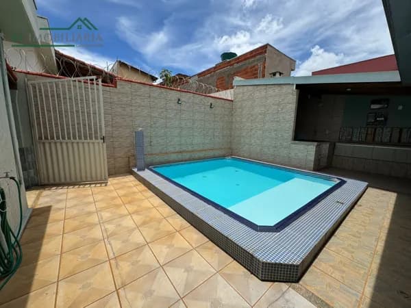 Casa em Passos - Jardim Itália