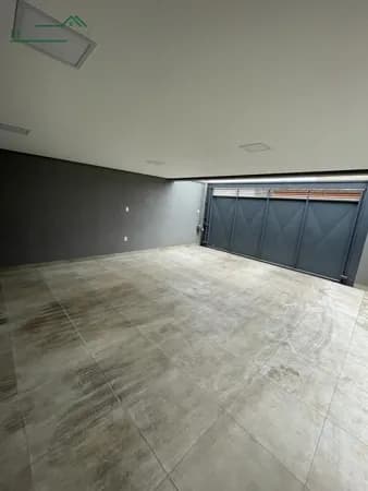 Casa em Passos - Parque das Aroeiras