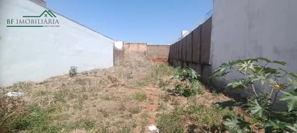 Lote/Terreno em Passos - Nova Passos