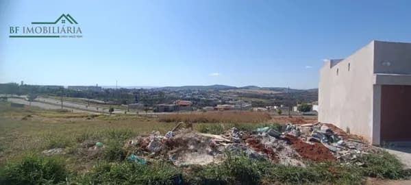 Lote/Terreno em Passos - Vila Rica