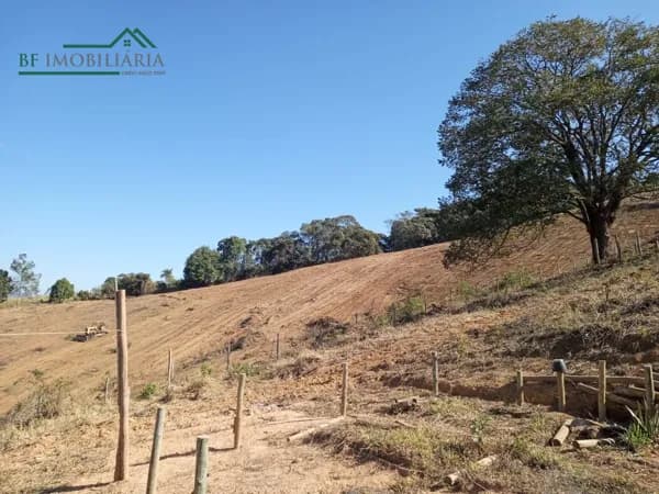 Fazenda/Sítios/Chácaras em Capitólio - Centro