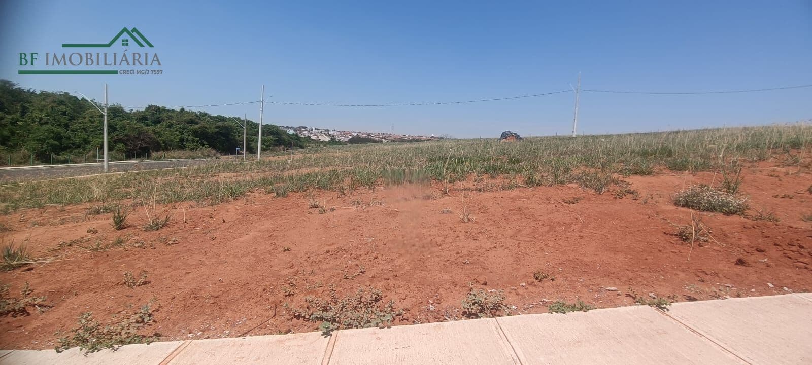 Lote/Terreno em Passos - JARDIM JACARANDA