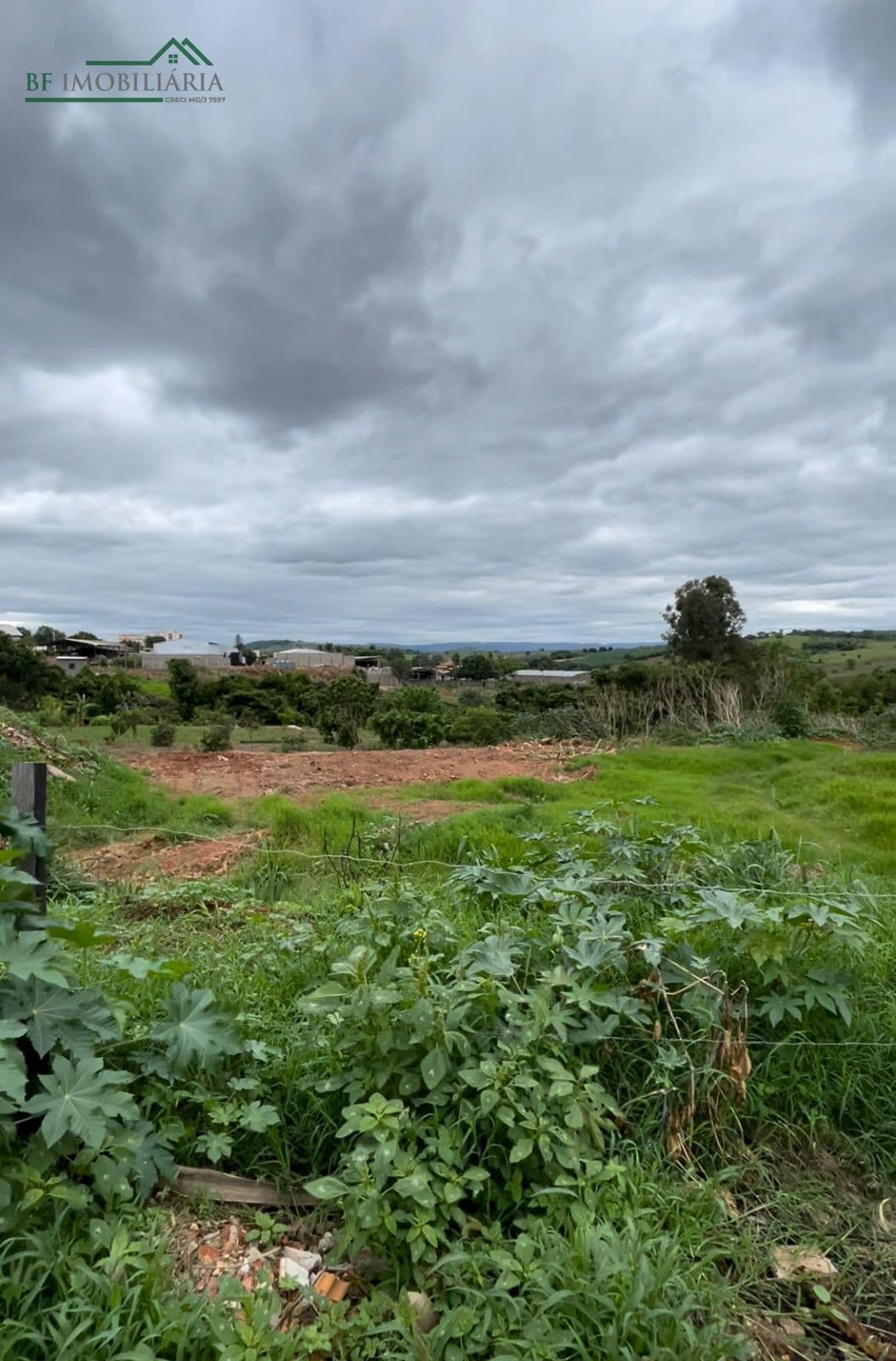 Lote/Terreno em Passos - Santa Luzia