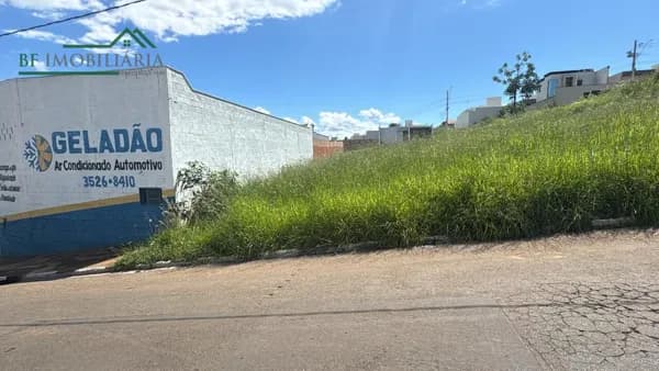 Lote/Terreno em Passos - Parque das Aroeiras