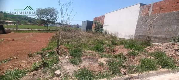 Lote/Terreno em Passos - Jardim Florença