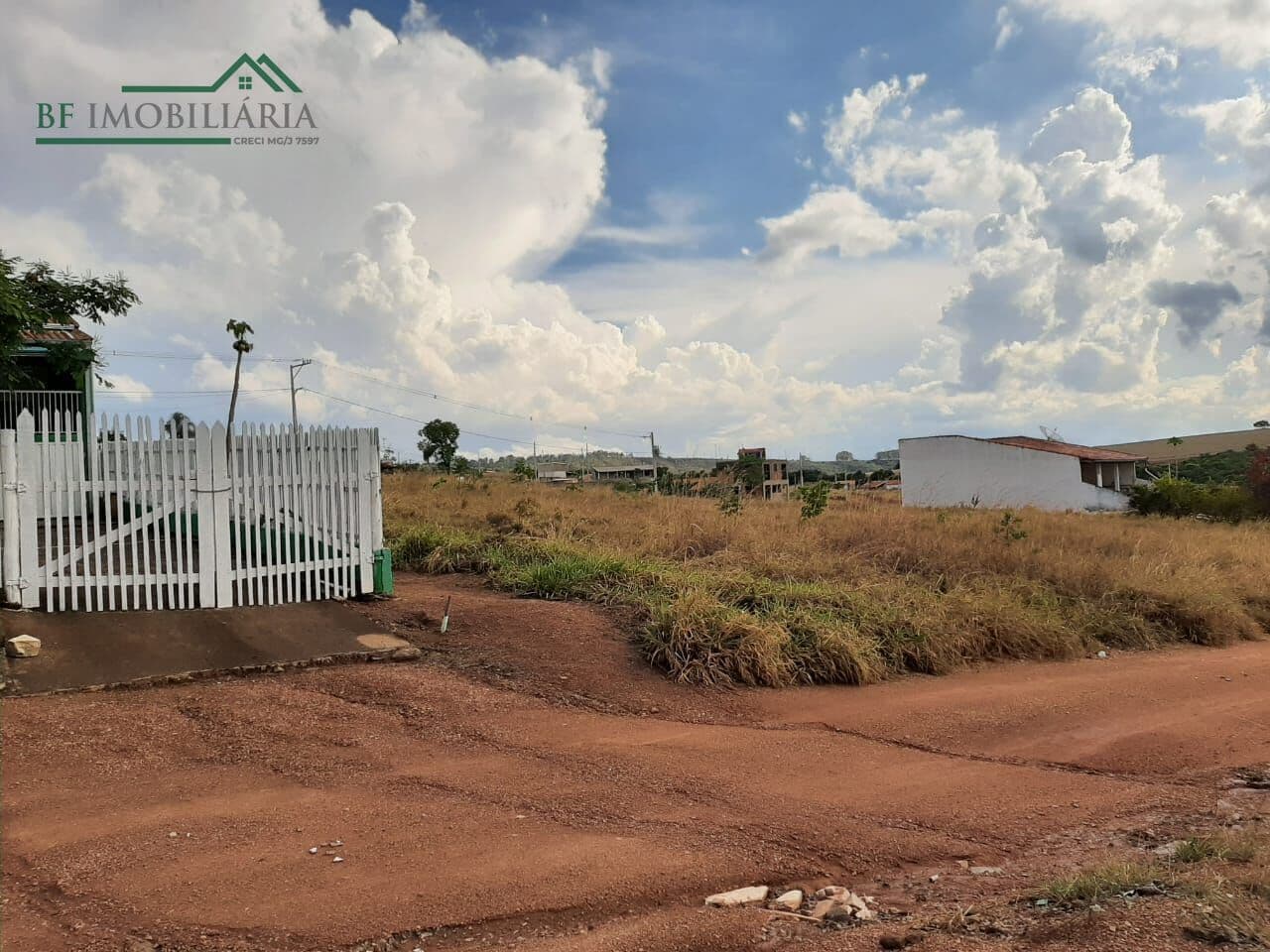 Lote/Terreno em São José da Barra - Centro