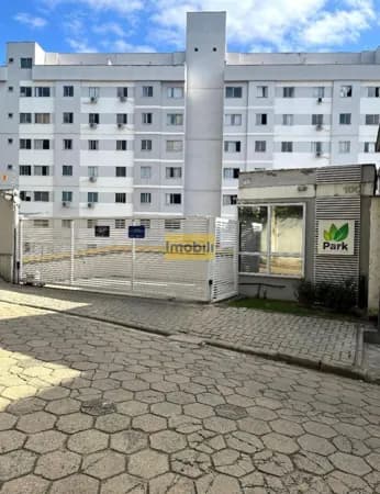 Apartamento no Bairro Vila Reis