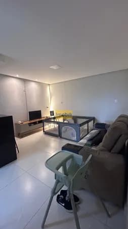 Casa com ponto comercial - Bairro João Riguete