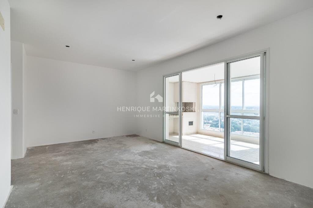 Apartamento a venda Novo de Alto Padrão com 4 quartos sendo 1 suítes, 131m2 privativos, churrasqueira, face Norte, Andar Alto, 2 vagas em condomínio clube. Ecoville-Curitiba-PR