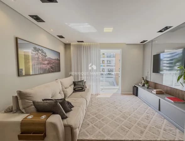 Apartamento Exclusivo com 4 Dormitórios, sendo 2 suítes e 2 Demi-suítes no Juvevê!