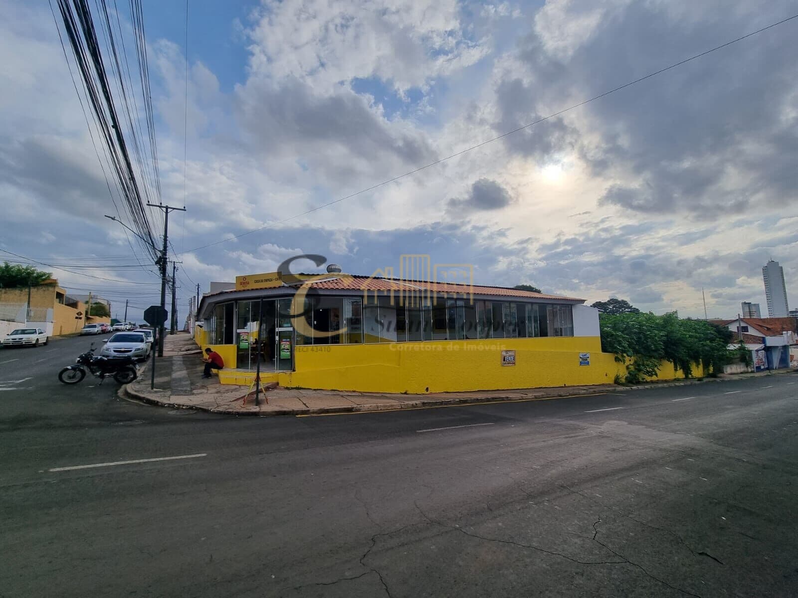 Sala comercial na Rua Saldanha Marinho esquina com a Rua Andrade Neves