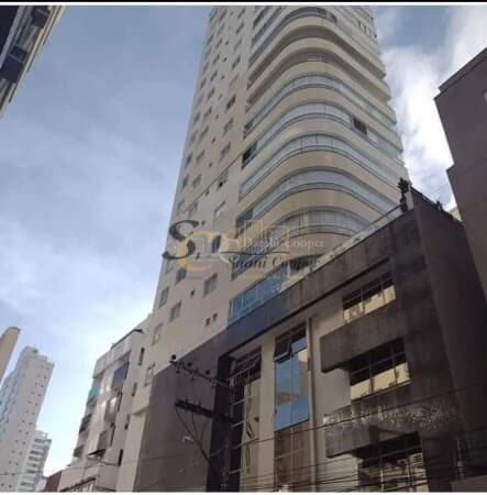 Apartamento 1 suíte, 1 demi-suítes, Balneário Camboriú.