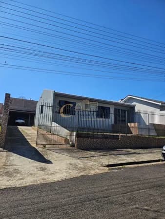 Casa em Guarapuava - Alto da XV