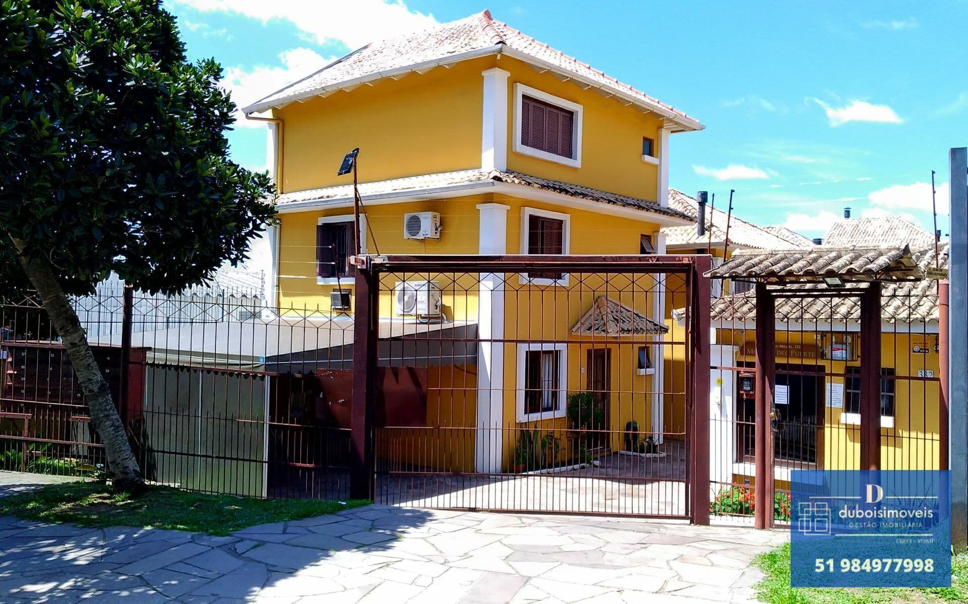 Casa em Condomínio 3 dormitórios, próximo da 3 Perimetral