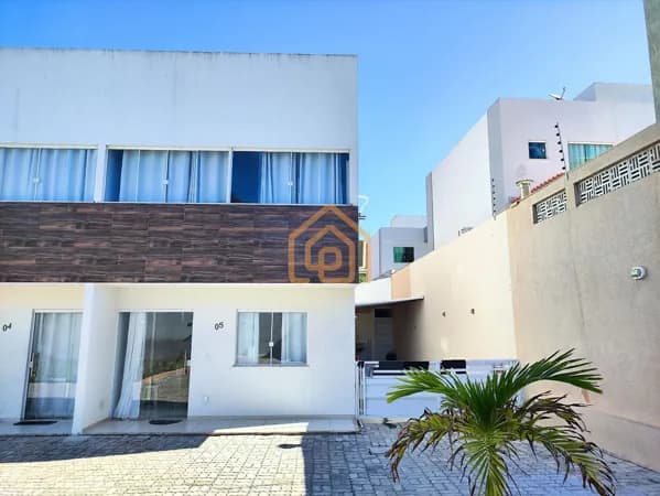 Casa com 3 quartos sendo 2 suites em Ipitanga