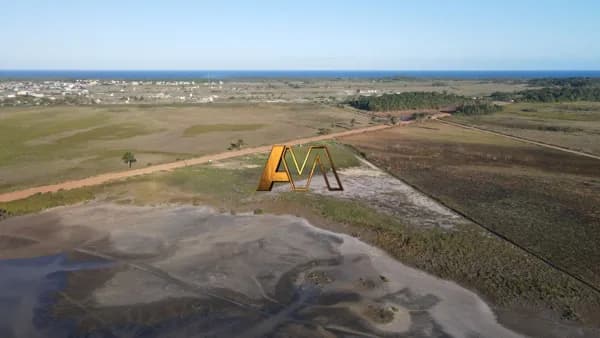 Lote/Terreno em Maraú - BARRA GRANDE