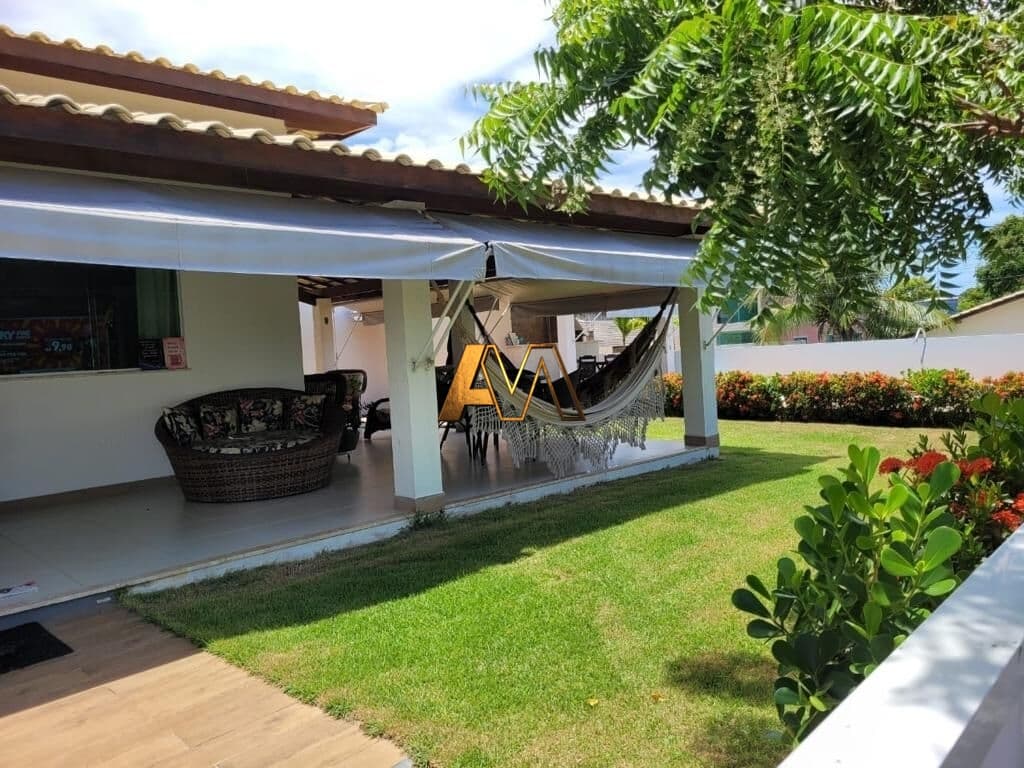 Casa de Condomínio em Camaçari - JACUÍPE