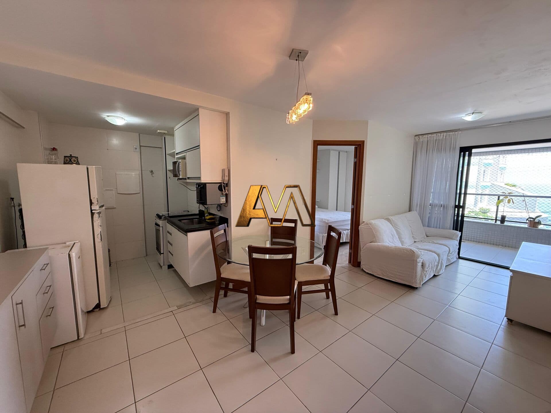 APTO 2SUITES COM VARANDA VISTA MAR NA ONDINA