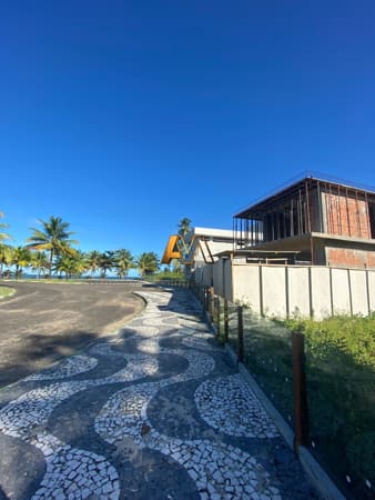 MANSÃO 7 SUÍTES EM GUARAJUBA - FRENTE MAR