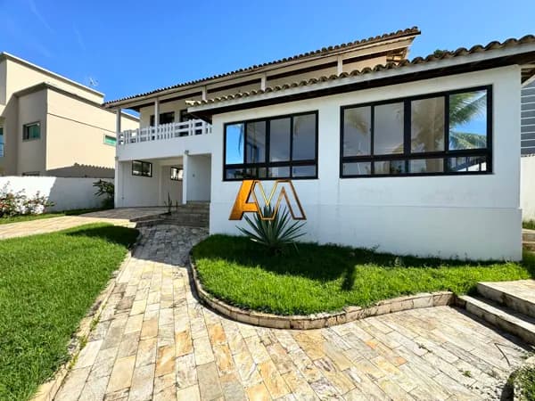 CASA 5 SUÍTES EM PIATÃ