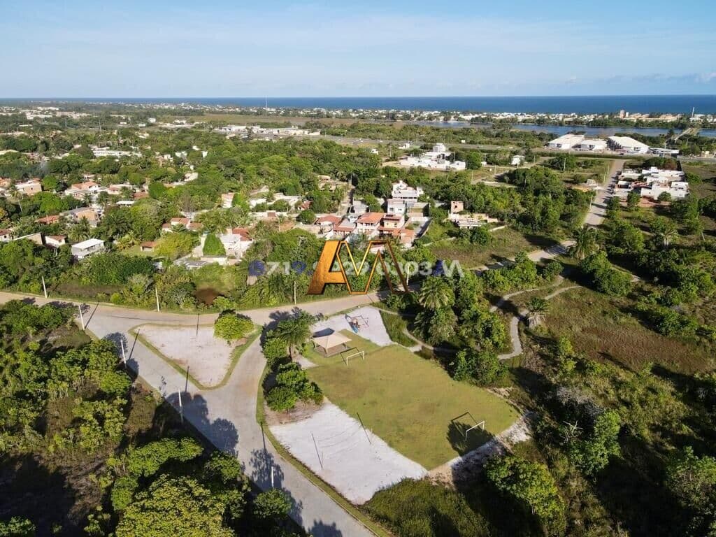 Lote/Terreno em Camaçari - Guarajuba (Monte Gordo)
