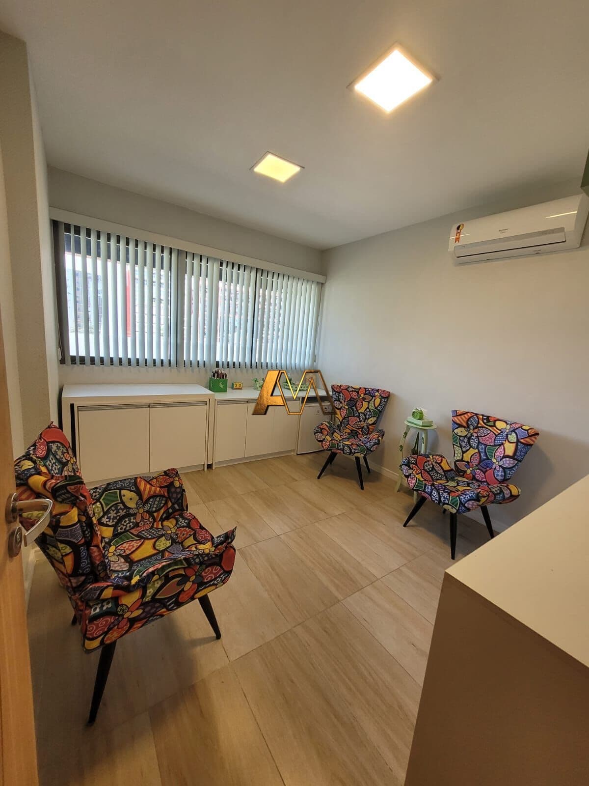 Sala/Conjunto em Salvador - Pituba
