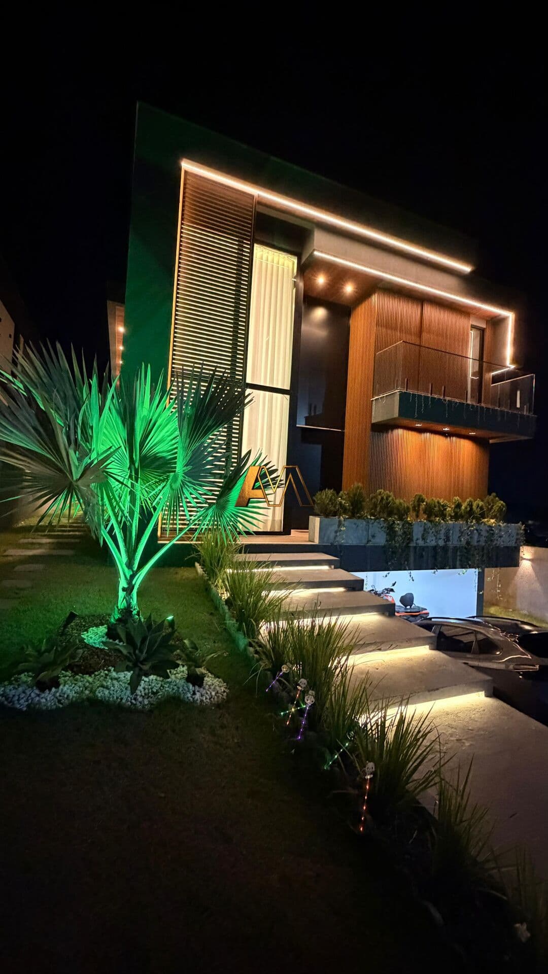CASA 4 SUITES E PE DIREITO EM ALPHAVILLE LITORAL NORTE 3