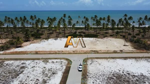 TERRENO EM PRAIA DO FORTE