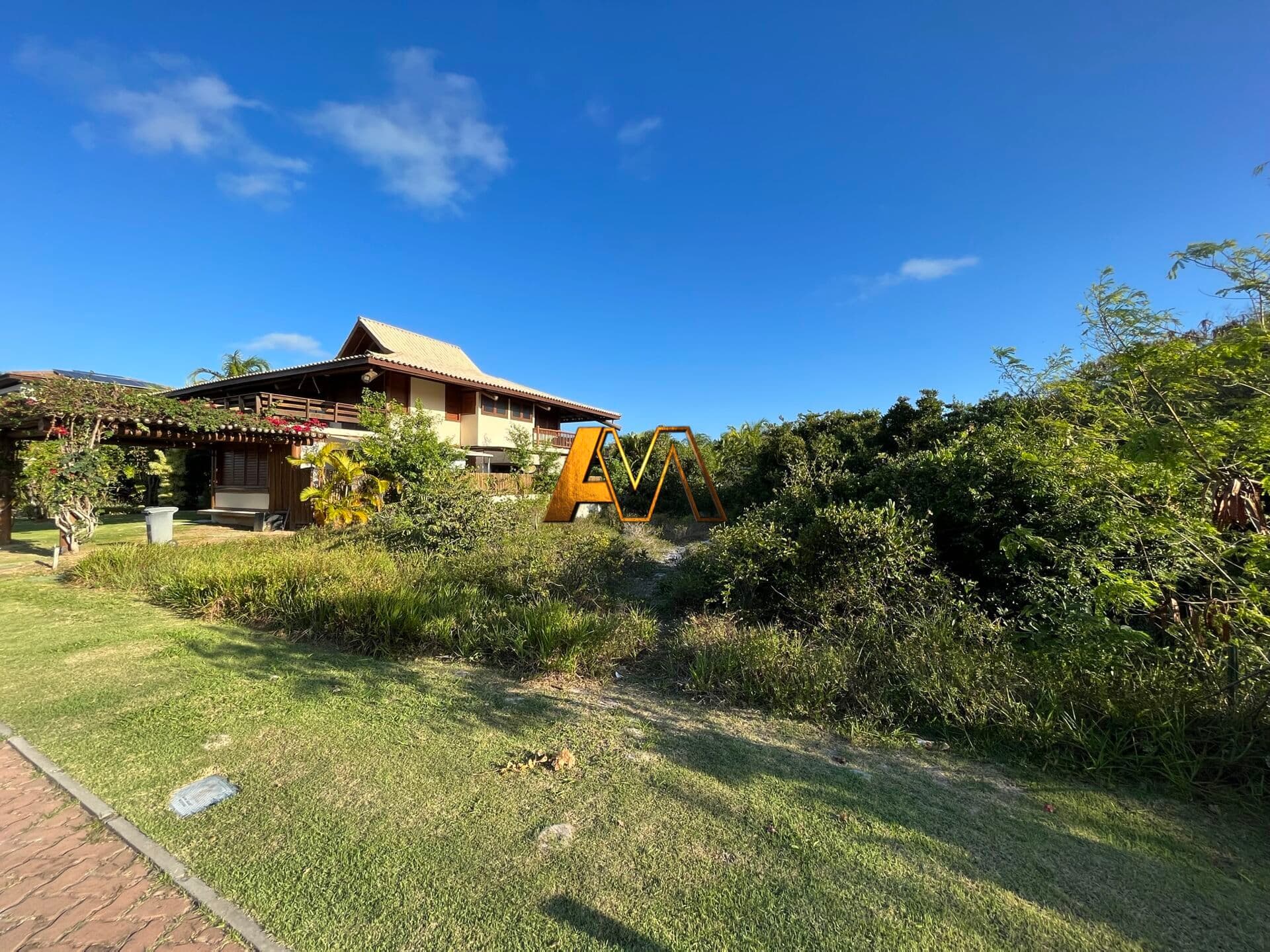 Lote/Terreno em Mata de São João - Praia do Forte