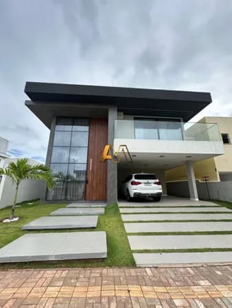 Sobrado em Lauro de Freitas - Centro