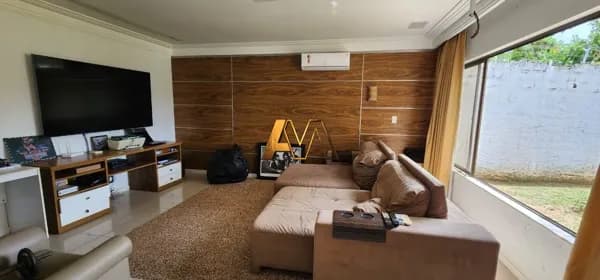 CASA 4 SUÍTES EM LAURO DE FREITAS