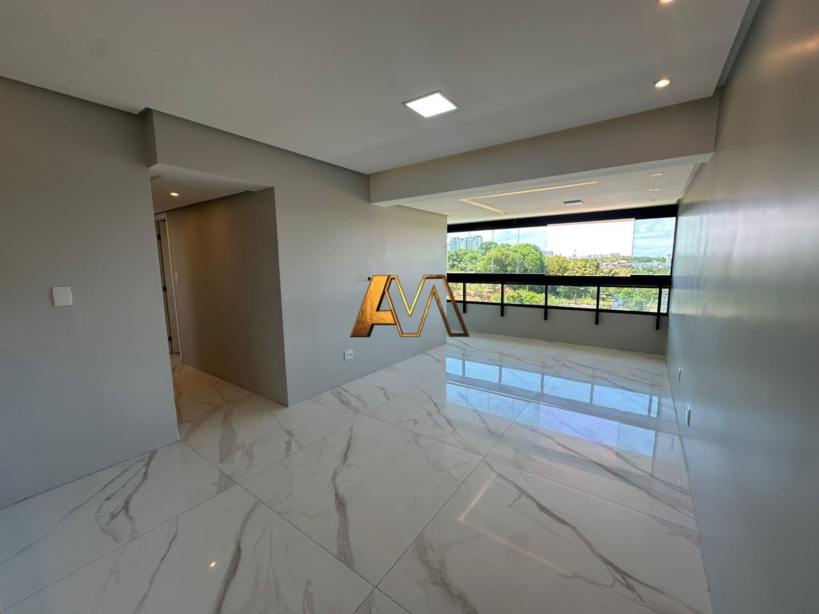 APARTAMENTO 3 QUARTOS 1 SUÍTE EM PATAMARES