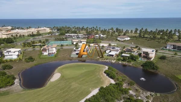 Lote/Terreno em Mata de São João - Praia do Forte