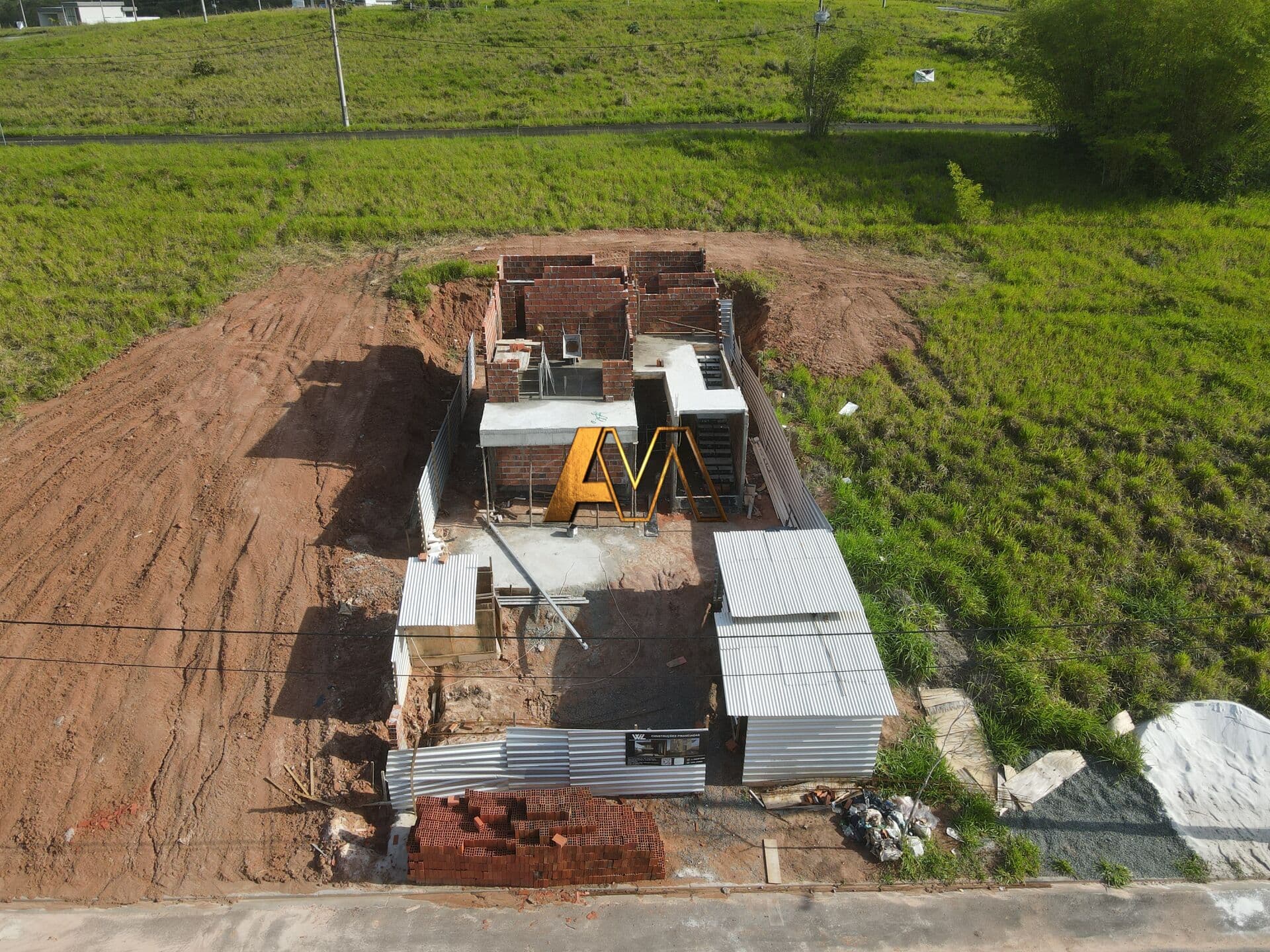 Casa de Condomínio em Camaçari - Parafuso