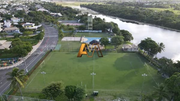 Lote/Terreno em Camaçari - GUARAJUBA