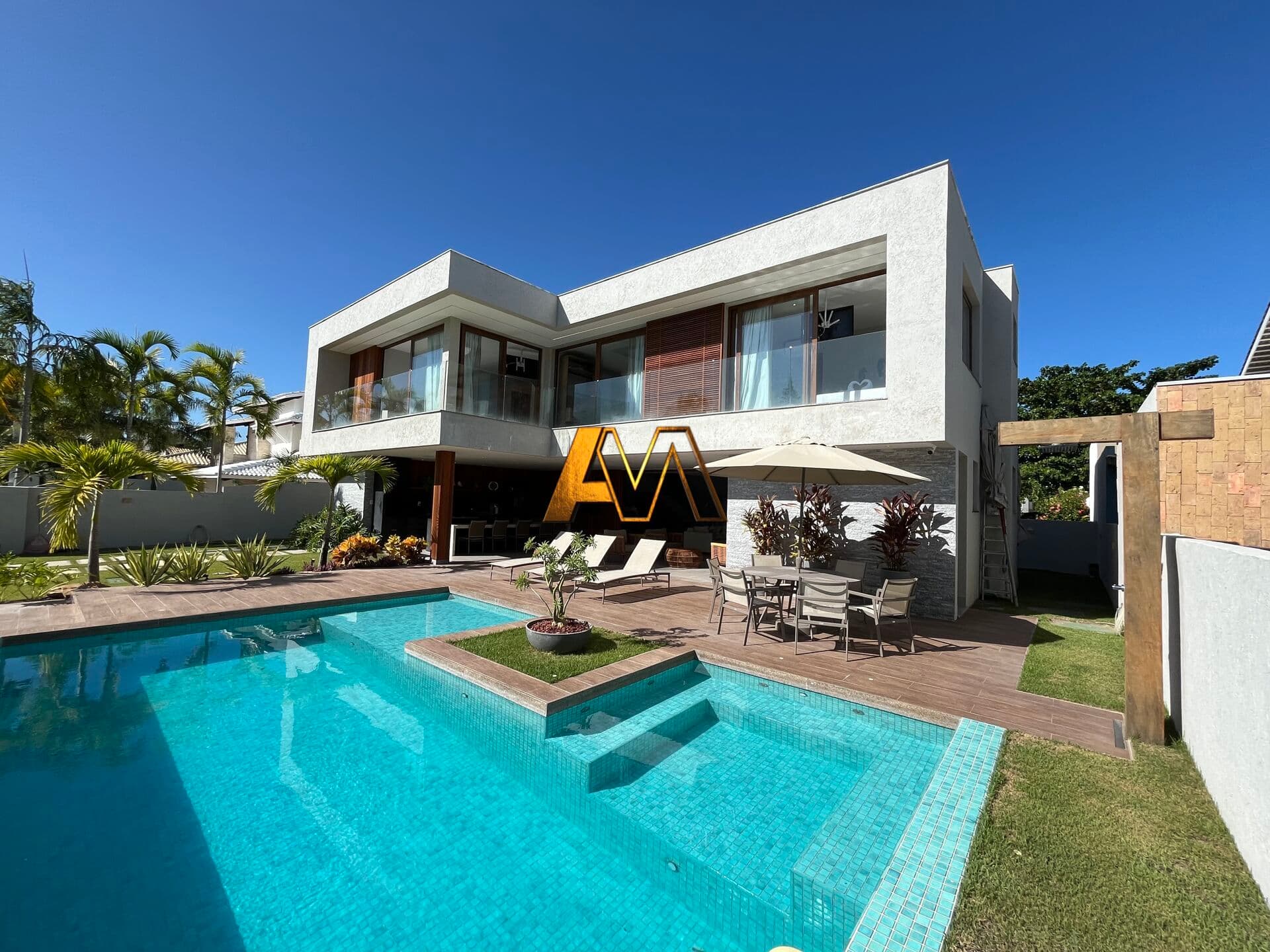 Casa de Condomínio em Camaçari - GUARAJUBA