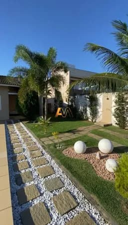 CASA 3 SUÍTES EM JACUÍPE