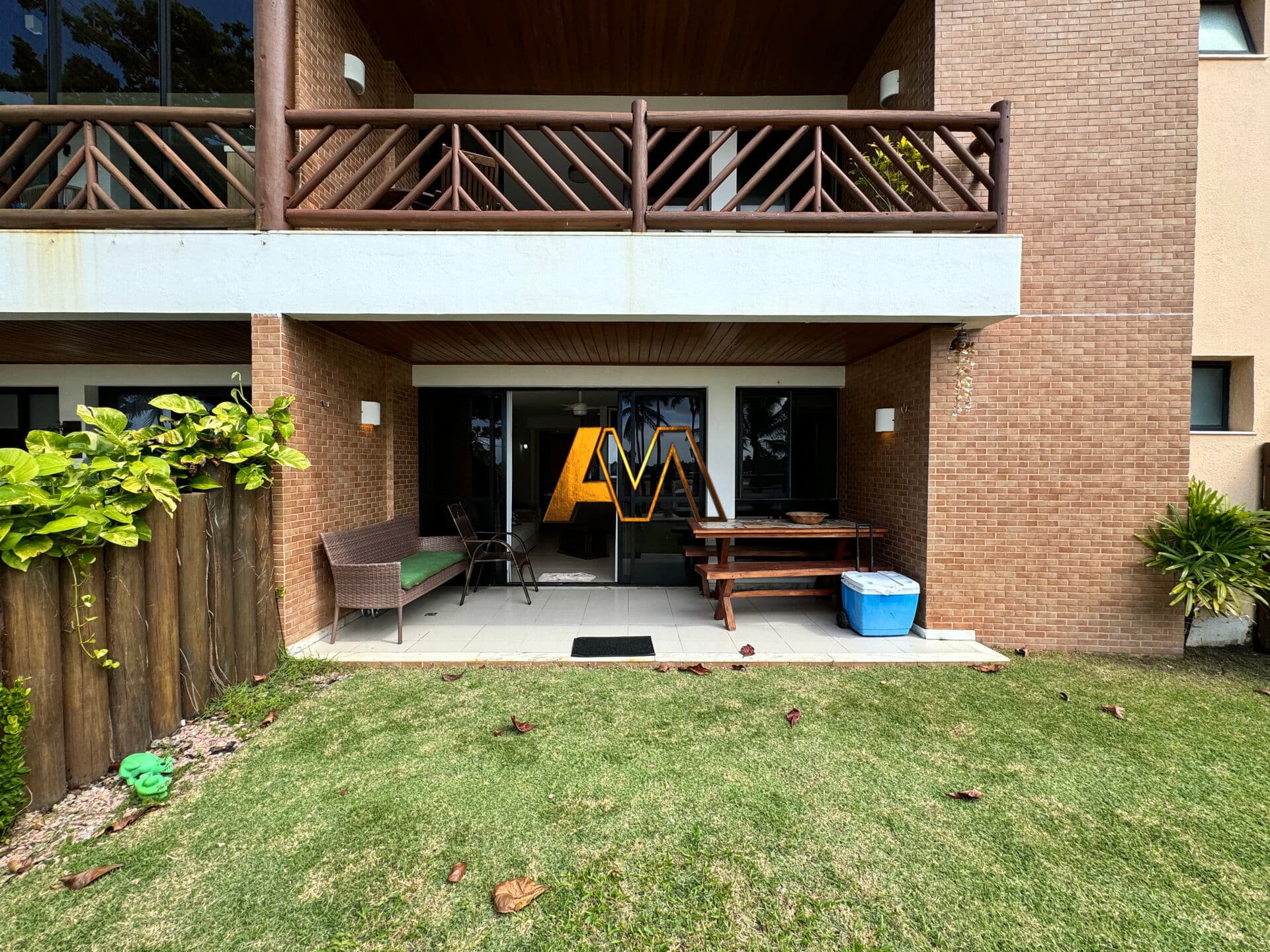 APARTAMENTO 2 QUARTOS 1 SUÍTE EM BURAQUINHO