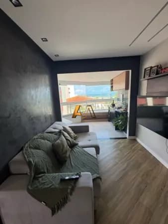 QUARTO E SALA AMPLO PROXIMO A PRAIA DO COSTA AZUL