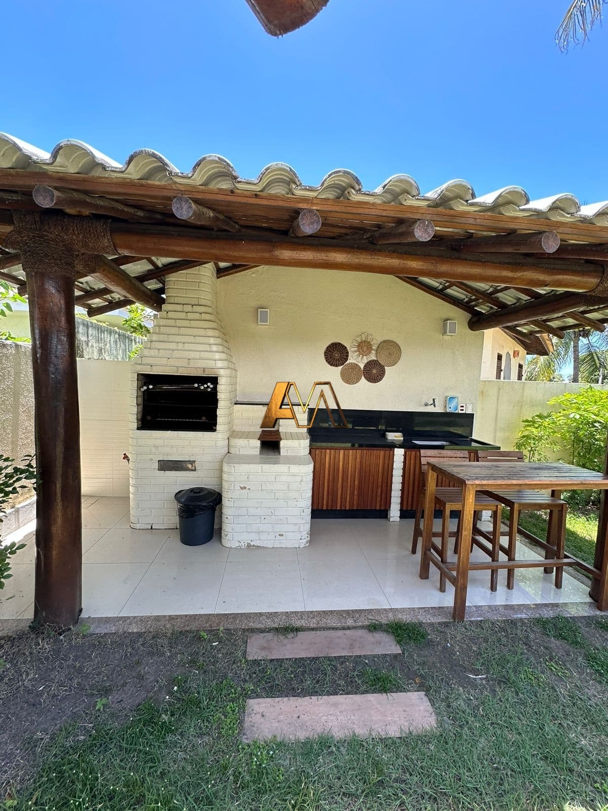 Casa de Condomínio em Camaçari - GUARAJUBA