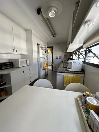 Apartamento em Salvador - Itaigara