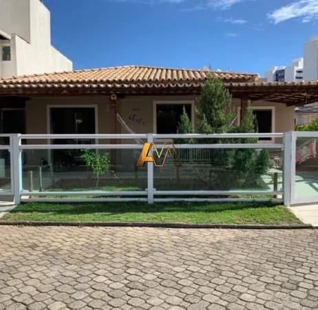 Casa de Condomínio em Lauro de Freitas - BURAQUINHO