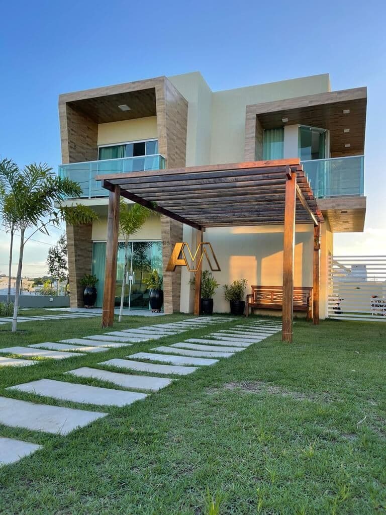 CASA 4 QUARTOS SENDO 3 SUÍTES E PISCINA EM ALPHAVILLE