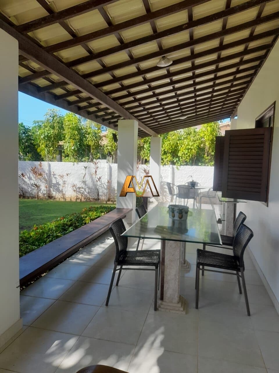 CASA 5 SUÍTES PORTEIRA FECHADA NA PRAIA DE ITACIMIRIM